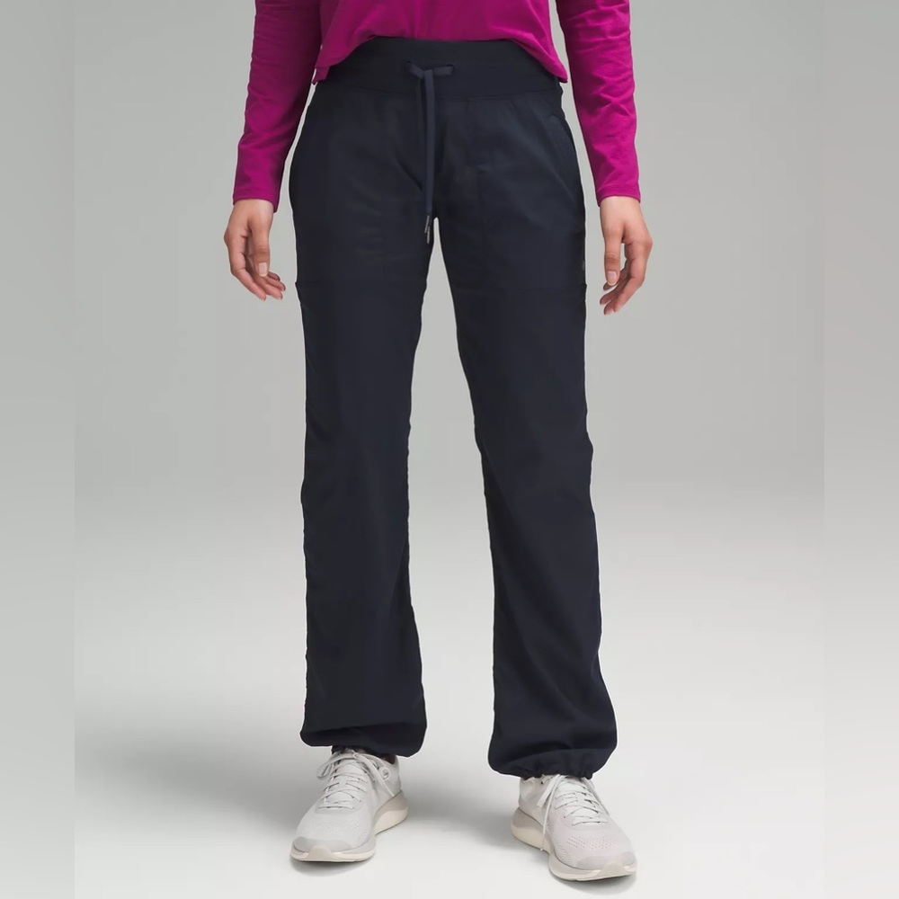 Lululemon EUC 4 regular Dance Studio Mid-Rise Full Length Pant in True Navy